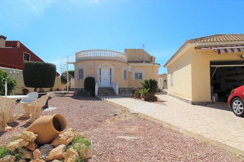 3 Bed 3 Bath Detached Villa In San Luis, Torrevieja Free Real Estate