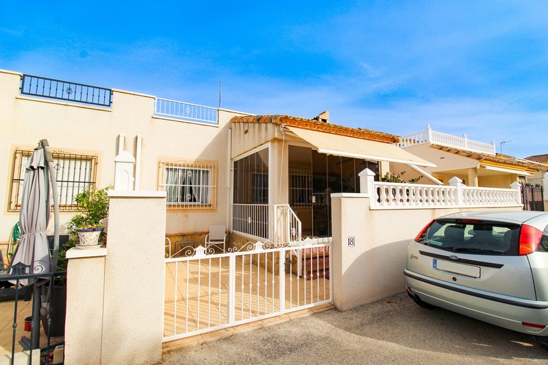 RESERVED 2 Bedroom, 1 Bathroom Bungalow in Algorfa. Free Real Estate