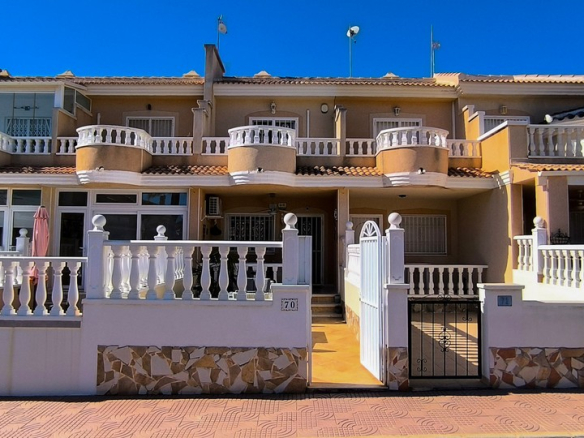 Fortuna Townhouse in Doña Pepa, Ciudad Quesada