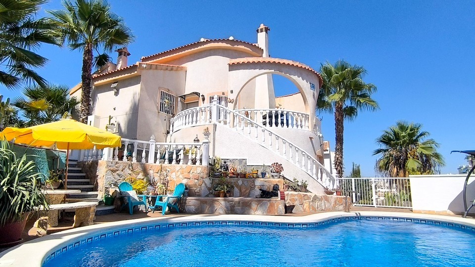 Alhambra Villa with Pool in Ciudad Quesada